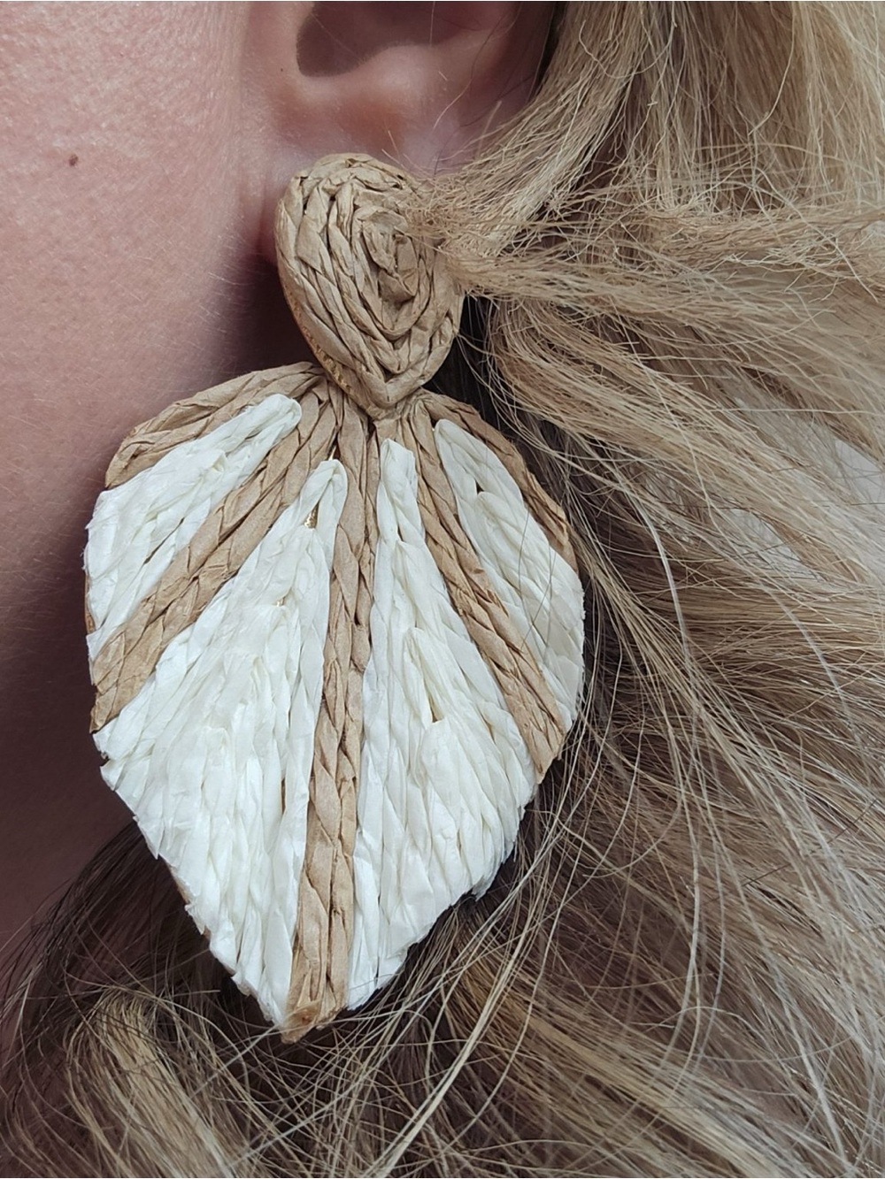 Vintage J. Crew Tan Raffia Leaf Drop Earrings - Women Jewelry